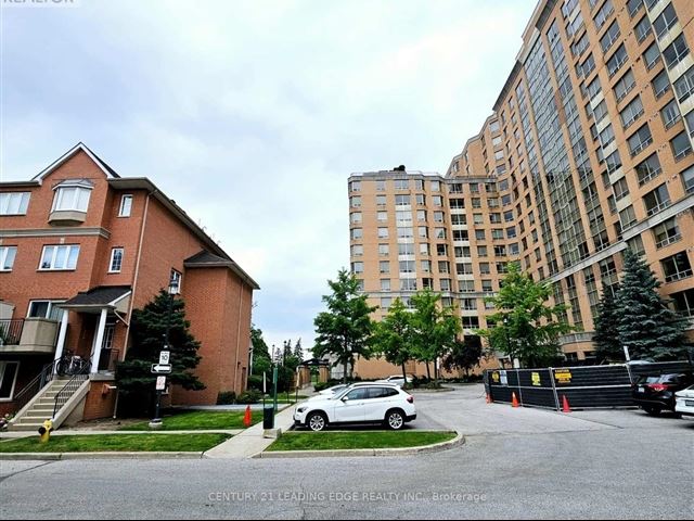 Bamburgh Gate Manor North - 525 1883 Mcnicoll Avenue - photo 3