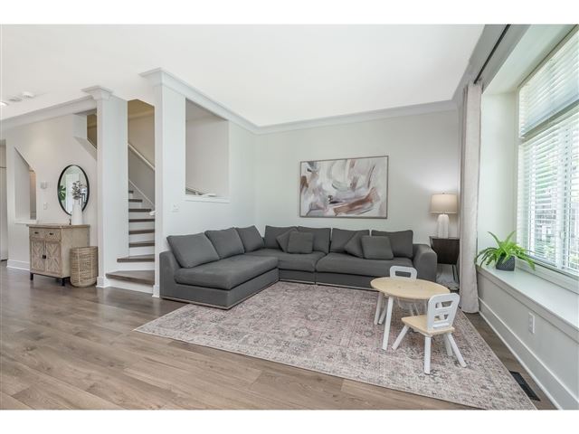 Starpoint II - 31 18839 69 Avenue - photo 1