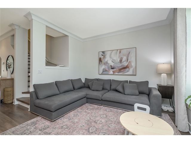 Starpoint II - 31 18839 69 Avenue - photo 2