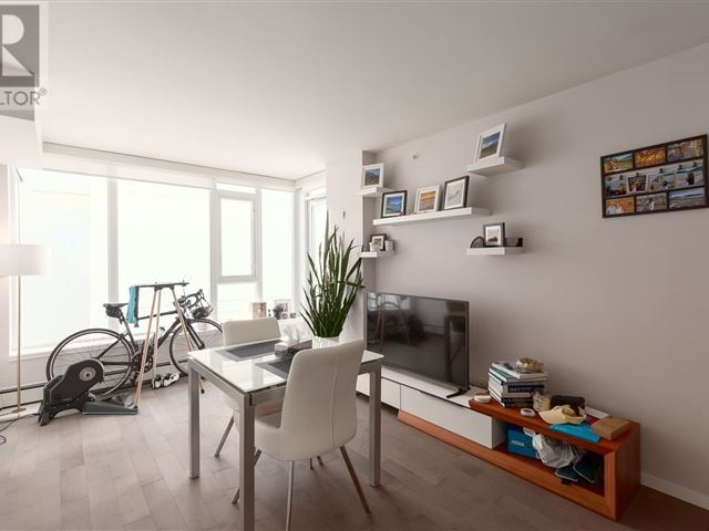 Pinnacle Living False Creek - 809 63 2nd Avenue West - photo 2