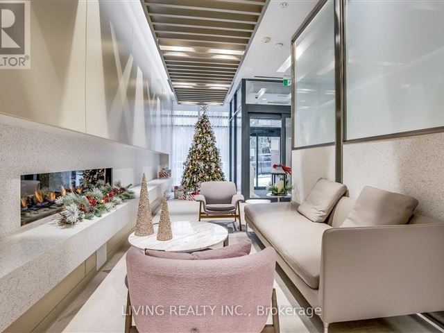 Zen King West  - 3501 19 Western Battery Road - photo 3