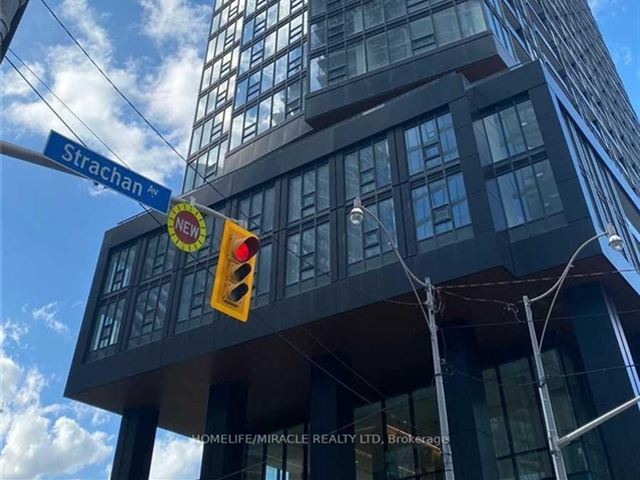 Zen King West  - 2906 19 Western Battery Road - photo 2