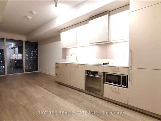 Zen King West  - 1612 19 Western Battery Road - photo 1