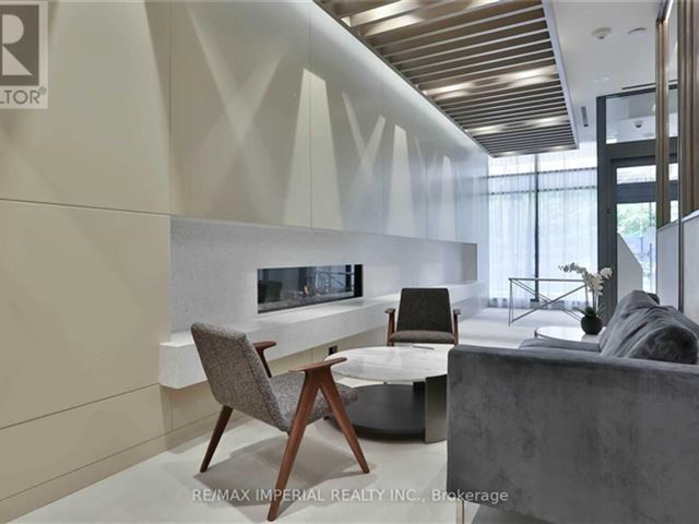 Zen King West  - 2211 19 Western Battery Road - photo 3