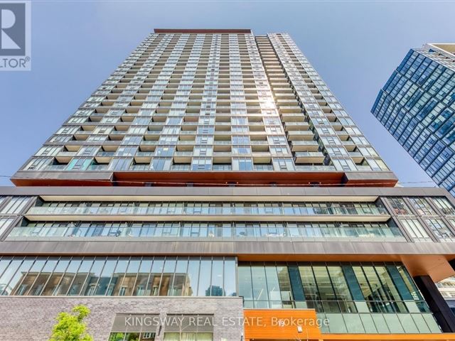 Zen King West  - 1720 19 Western Battery Road - photo 1