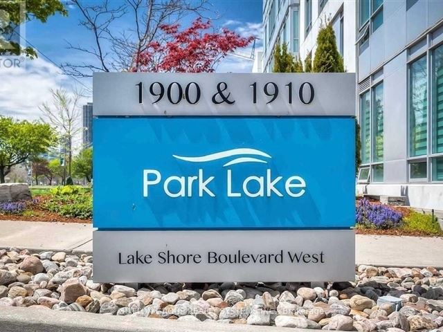 Park Lake Residences - 501 1900 Lake Shore Boulevard West - photo 1