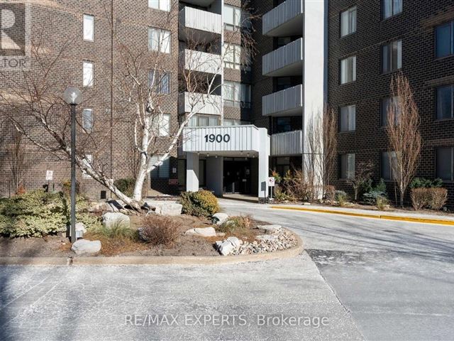 Crossroads II - 1505 1900 Sheppard Avenue East - photo 2