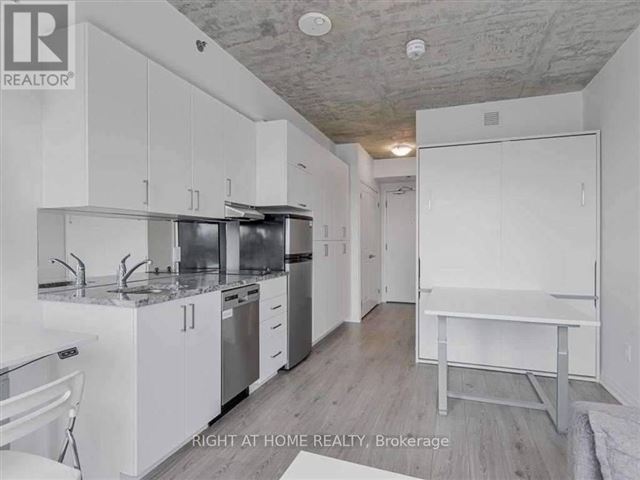 University Studios - 542 1900 Simcoe Street North - photo 3