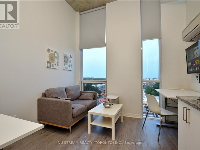 University Studios - 834 1900 Simcoe Street North - photo 3