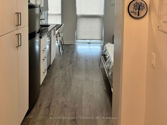 University Studios - 335 1900 Simcoe Street North - photo 2