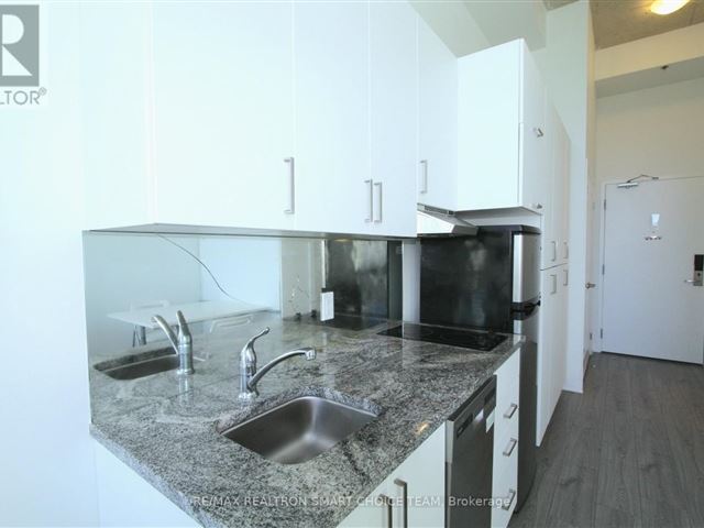 University Studios - 805 1900 Simcoe Street North - photo 2