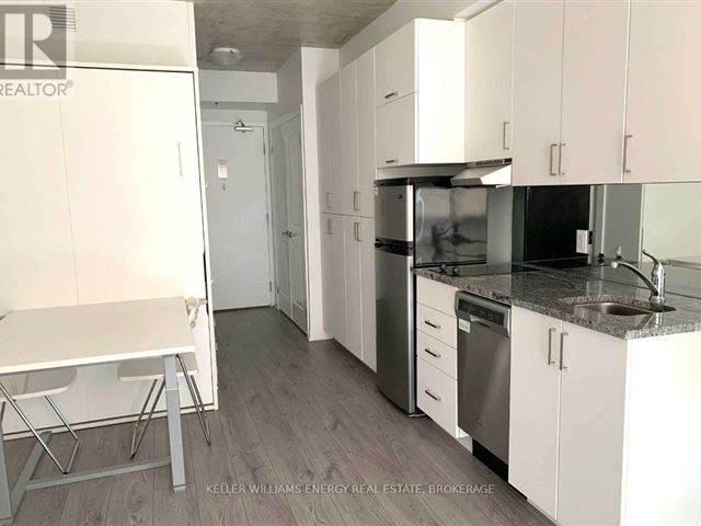 University Studios - 241 1900 Simcoe Street North - photo 3