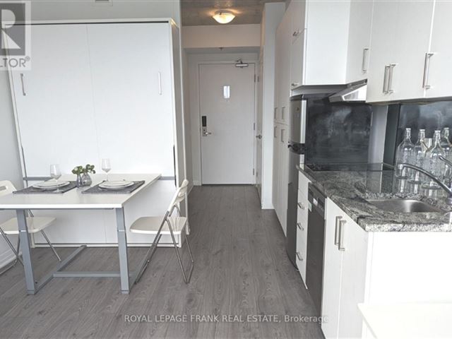 University Studios - 235 1900 Simcoe Street North - photo 3