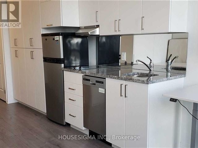 University Studios - 428 1900 Simcoe Street North - photo 2