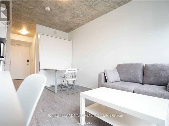 University Studios - 605 1900 Simcoe Street North - photo 2