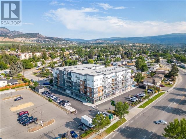 SoHo Kelowna -  191 Hollywood Road South - photo 1