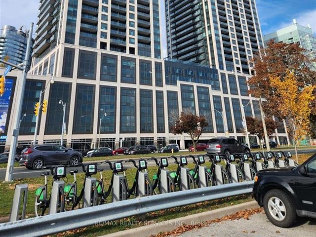 Mirabella Luxury Condos - West Tower - 3211 1926 Lake Shore Boulevard West - photo 1