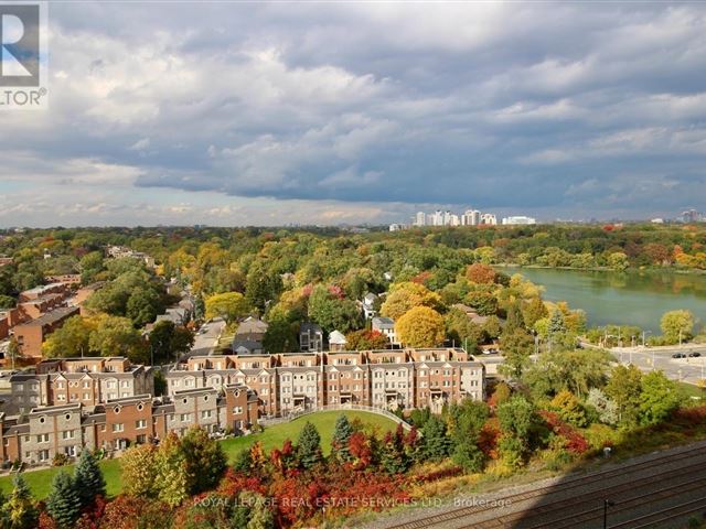 Mirabella Luxury Condos - West Tower - 1917 1926 Lake Shore Boulevard West - photo 1