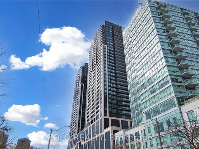 Mirabella Luxury Condos - West Tower - 2715 1926 Lake Shore Boulevard West - photo 2