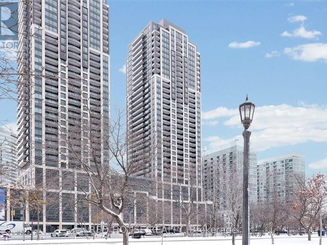 Mirabella Luxury Condos - West Tower - 3615 1926 Lake Shore Boulevard West - photo 2