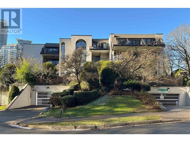 Hillside Terrace - 222 1945 Woodway Place - photo 2