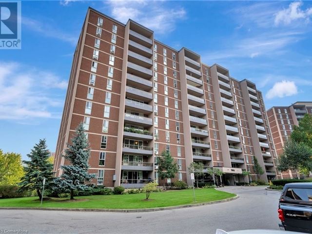 1964 Main Condos - 507 1964 Main Street West - photo 3