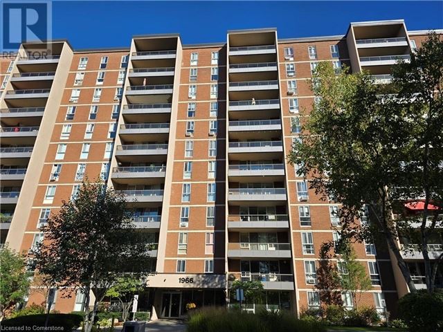 1964 Main Condos - 504 1964 Main Street West - photo 2