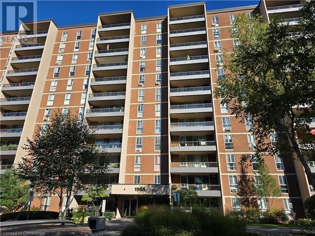 1964 Main Condos - 504 1964 Main Street West - photo 3