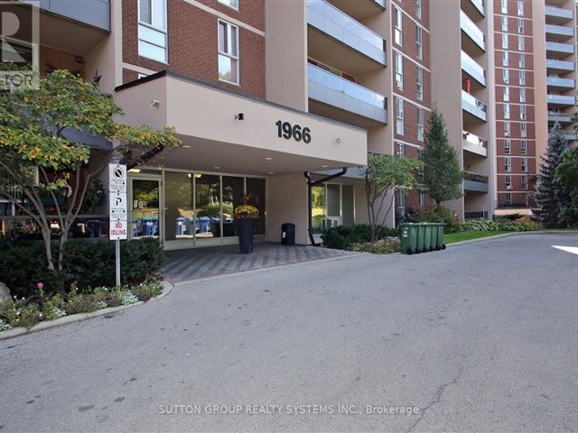 1964 Main Condos - 605 1964 Main Street West - photo 2