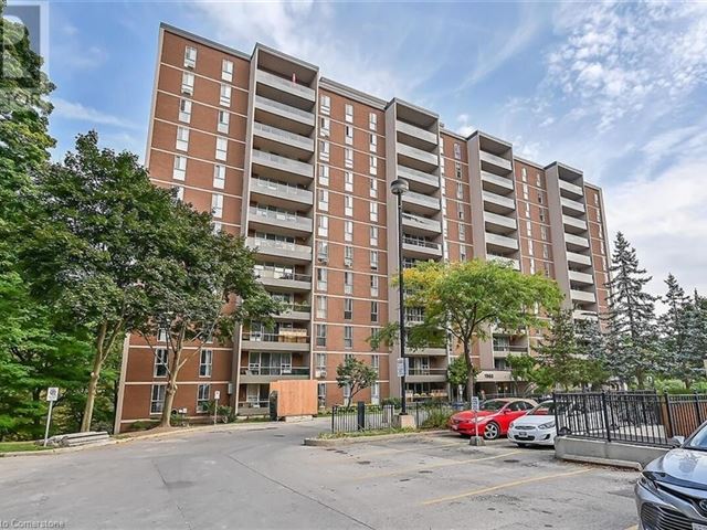 1964 Main Condos - 409 1964 Main Street West - photo 2