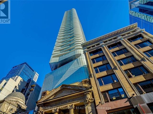 The Massey Tower - 4211 197 Yonge Street - photo 1