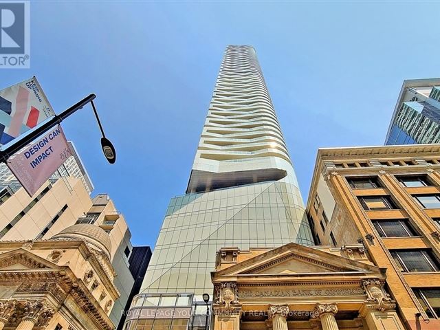 The Massey Tower - 3410 197 Yonge Street - photo 2