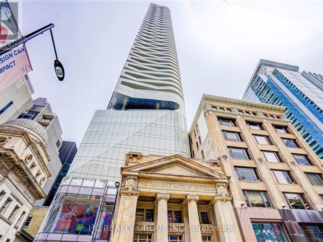 The Massey Tower - 4011 197 Yonge Street - photo 1