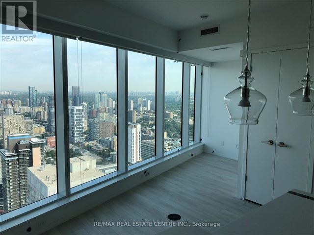 The Massey Tower - 5013 197 Yonge Street - photo 3