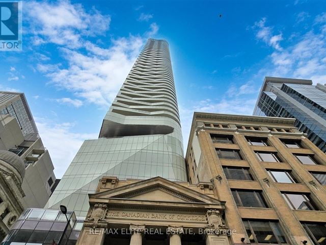 The Massey Tower - 4910 197 Yonge Street - photo 2