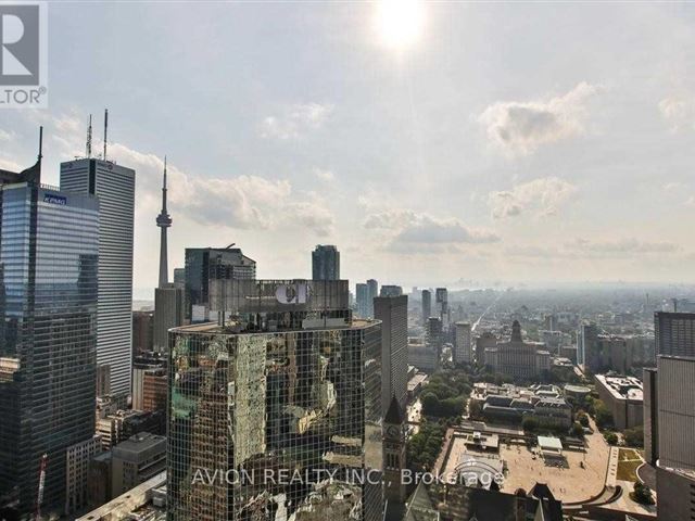 The Massey Tower - 4509 197 Yonge Street - photo 1