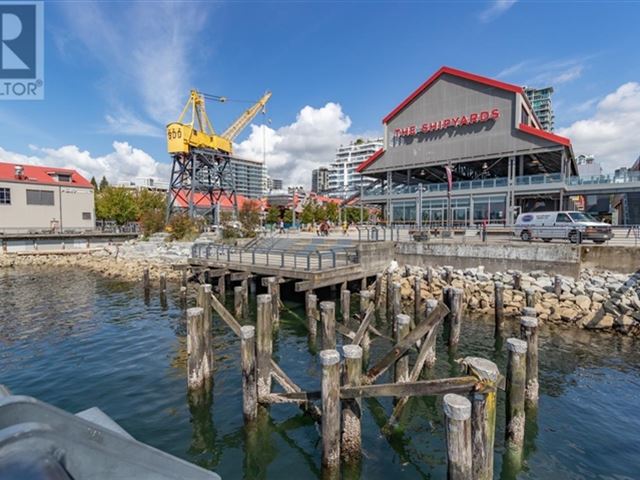 Trophy at the Pier - 705 199 Victory Ship Way - photo 1