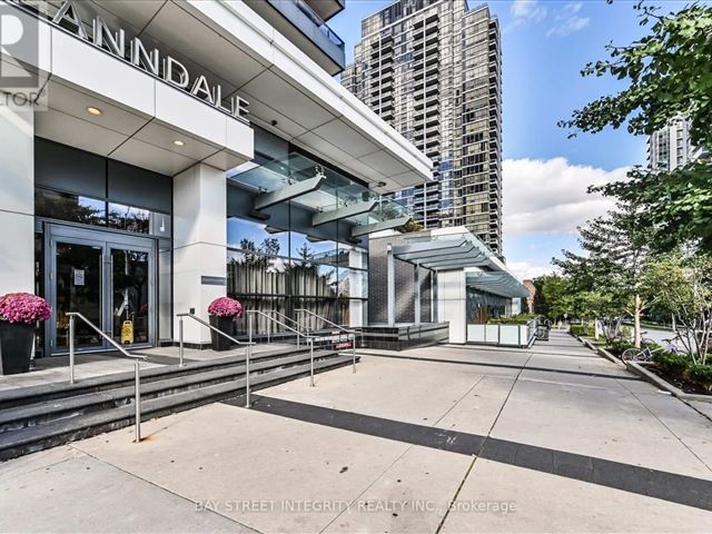 Hullmark Centre - 1507 2 Anndale Drive - photo 3