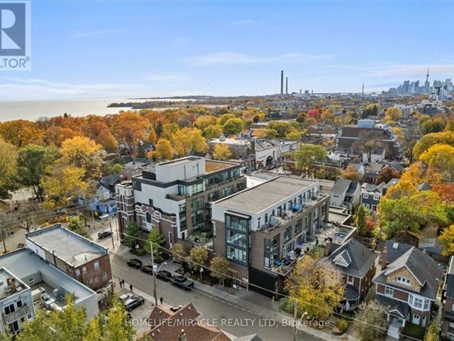 Bellefair Kew Beach Residences - 306 2000 Queen Street East - photo 2