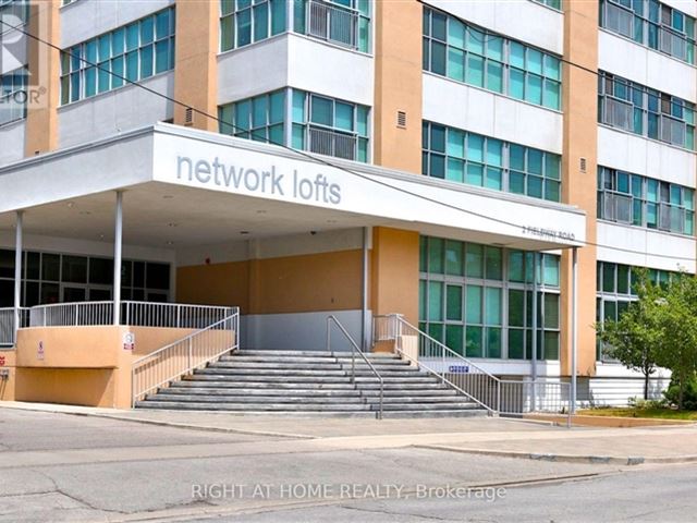 Network Lofts - 313 2 Fieldway Road - photo 2