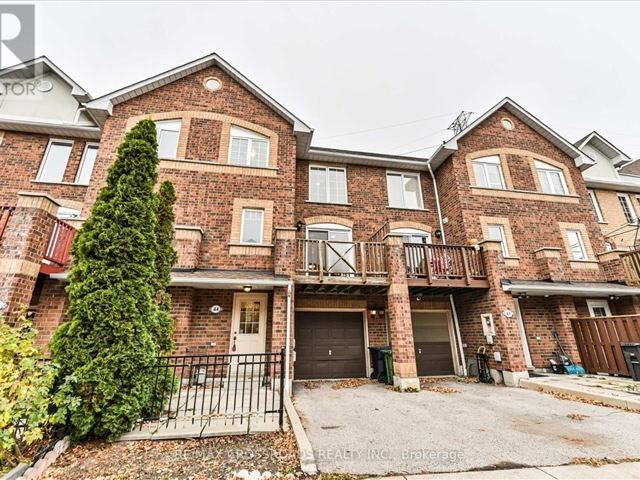 Harmony North - 44 9420 Sheppard Avenue East - photo 2