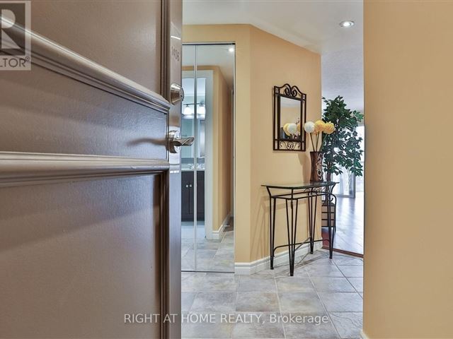 20 Baif Blvd - 1406 20 Baif Boulevard - photo 1