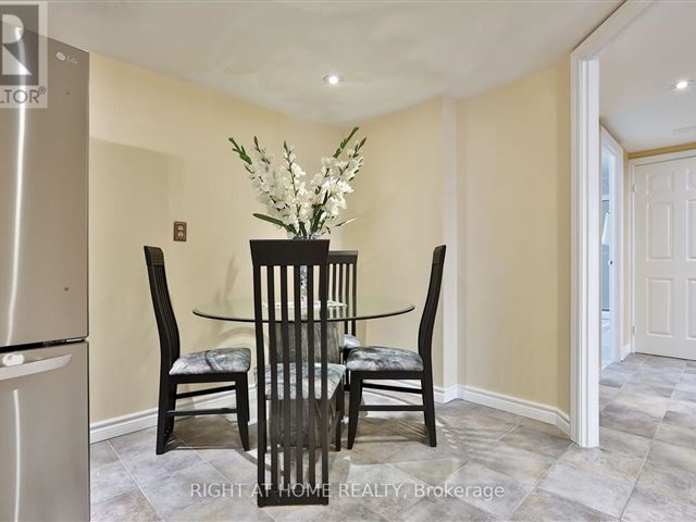 20 Baif Blvd - 1406 20 Baif Boulevard - photo 3