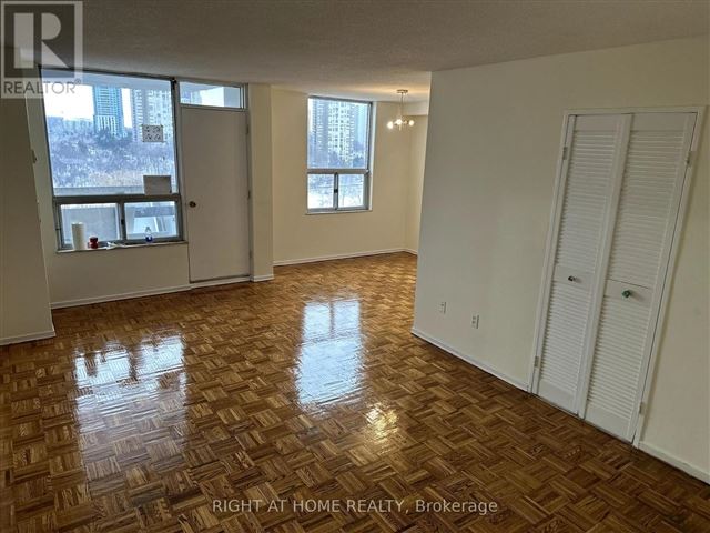 Wynford Condominiums - 1403 20 Edgecliff Golfway - photo 2