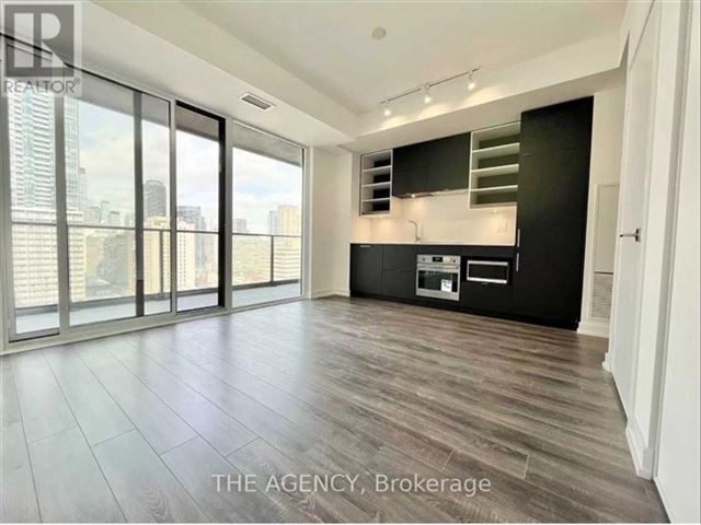 Panda Condos - 1801 20 Edward Street - photo 1