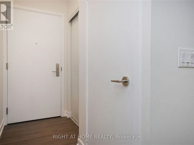 Panda Condos - 1604 20 Edward Street - photo 3