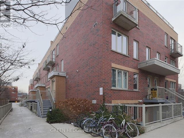 Brownstones on Wallace - 218 30 Elsie Lane - photo 1