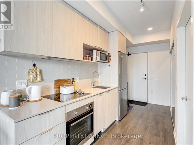 The Wyatt - 1811 501 Dundas Street East - photo 2