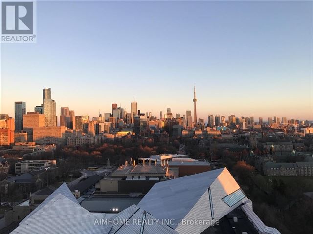 Exhibit Residences - 1902 200 Bloor Street West - photo 2