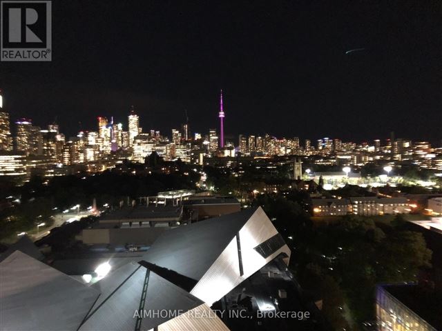 Exhibit Residences - 1902 200 Bloor Street West - photo 3